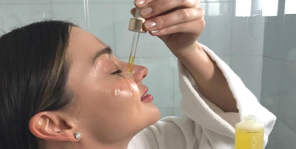 Utilizzo di oli per il ringiovanimento del viso